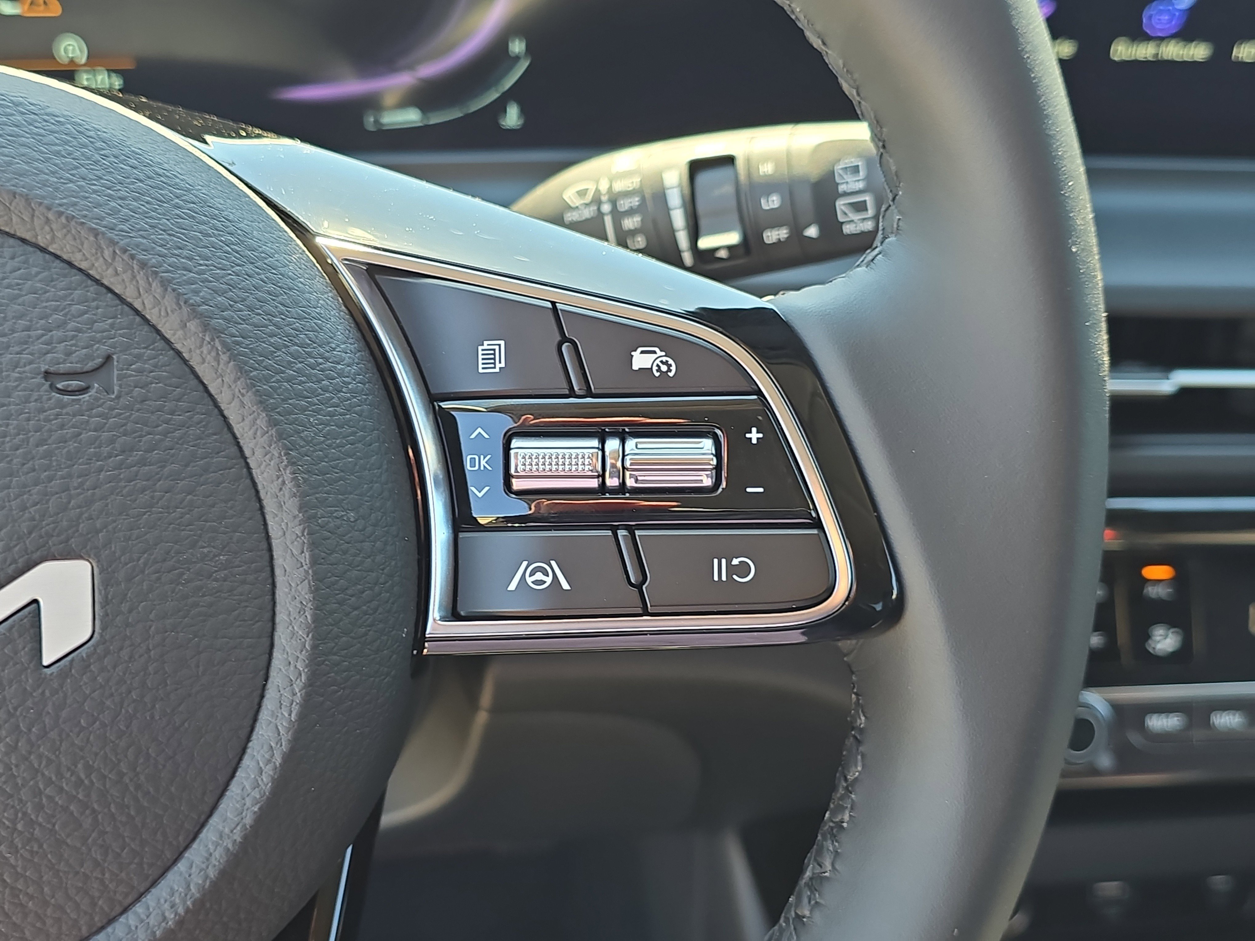 New 2026 Gravity Gray Kia S image 29