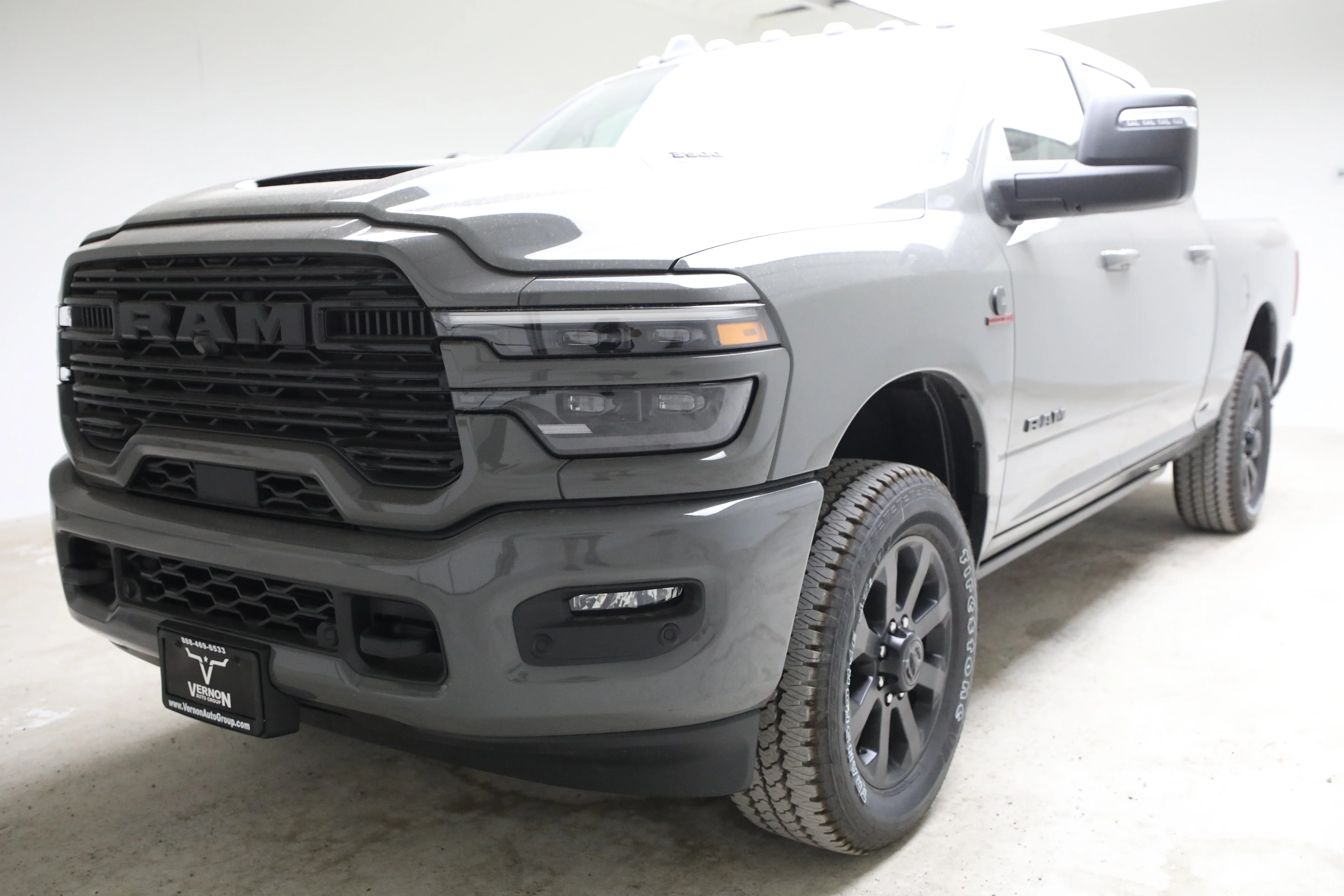 New 2026 Ram 3500 SRW Laramie Night Edition Crew Cab 4x4