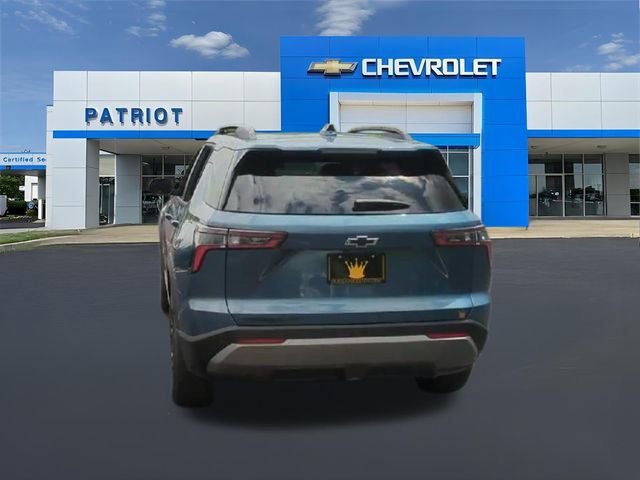 New 2026 Lakeshore Blue Metallic Chevrolet LT image 9