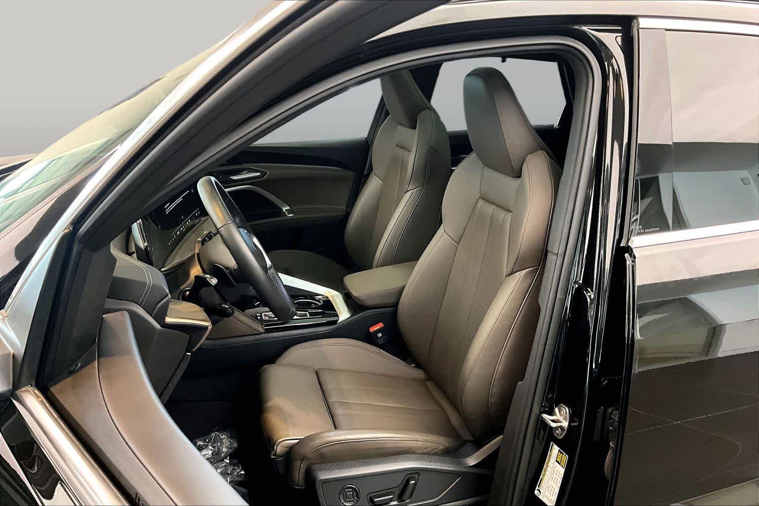 2025 Audi Q5 Premium Plus - Photo 8