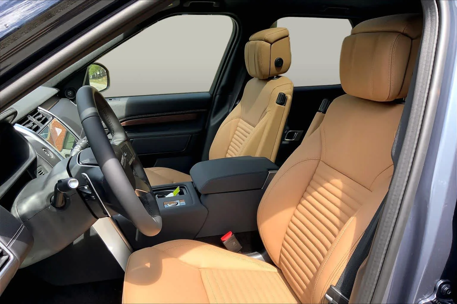 New 2026 Varesine Blue Land Rover Dynamic SE image 12