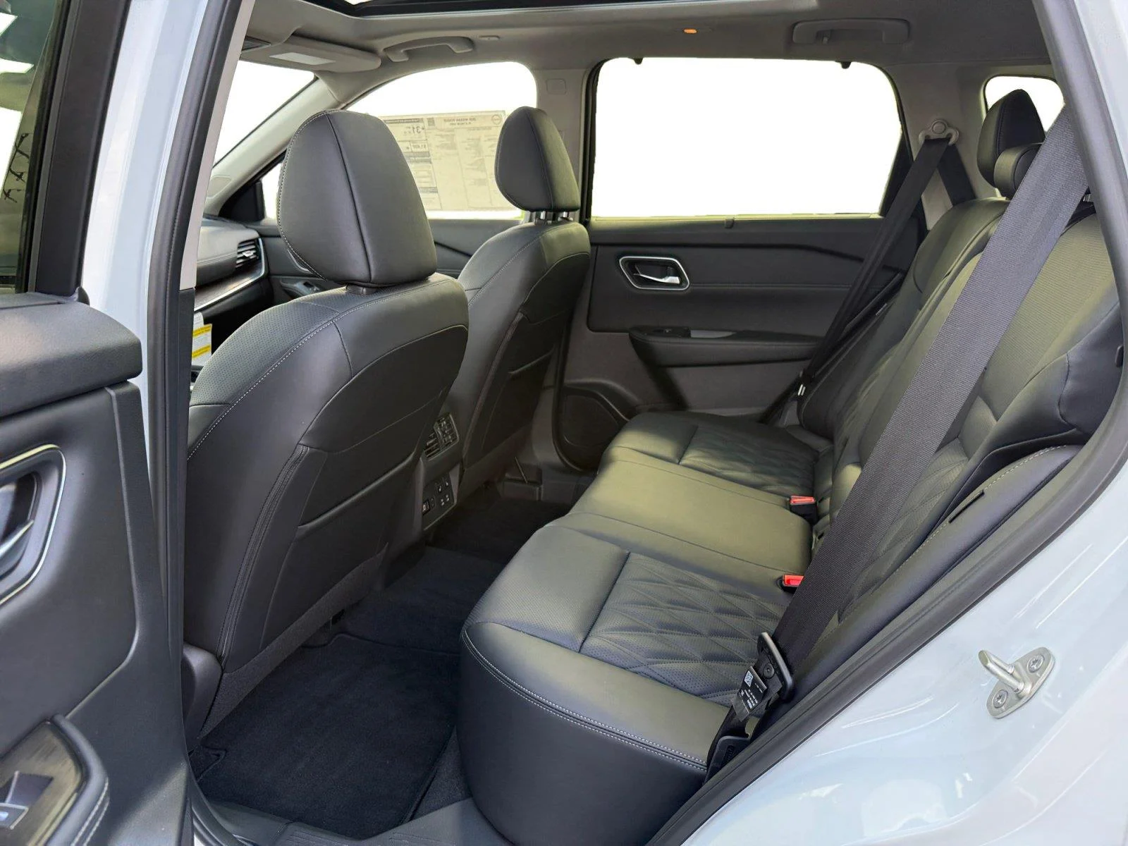 2026 Nissan Rogue Platinum - Photo 21
