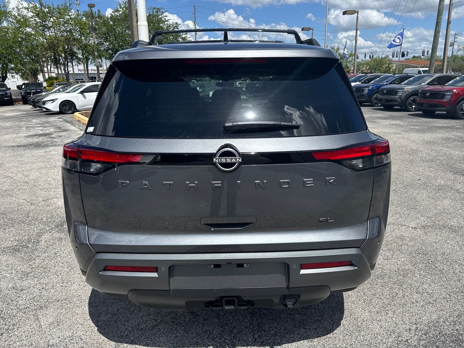 New 2026 Nissan Pathfinder SL 4D Sport Utility