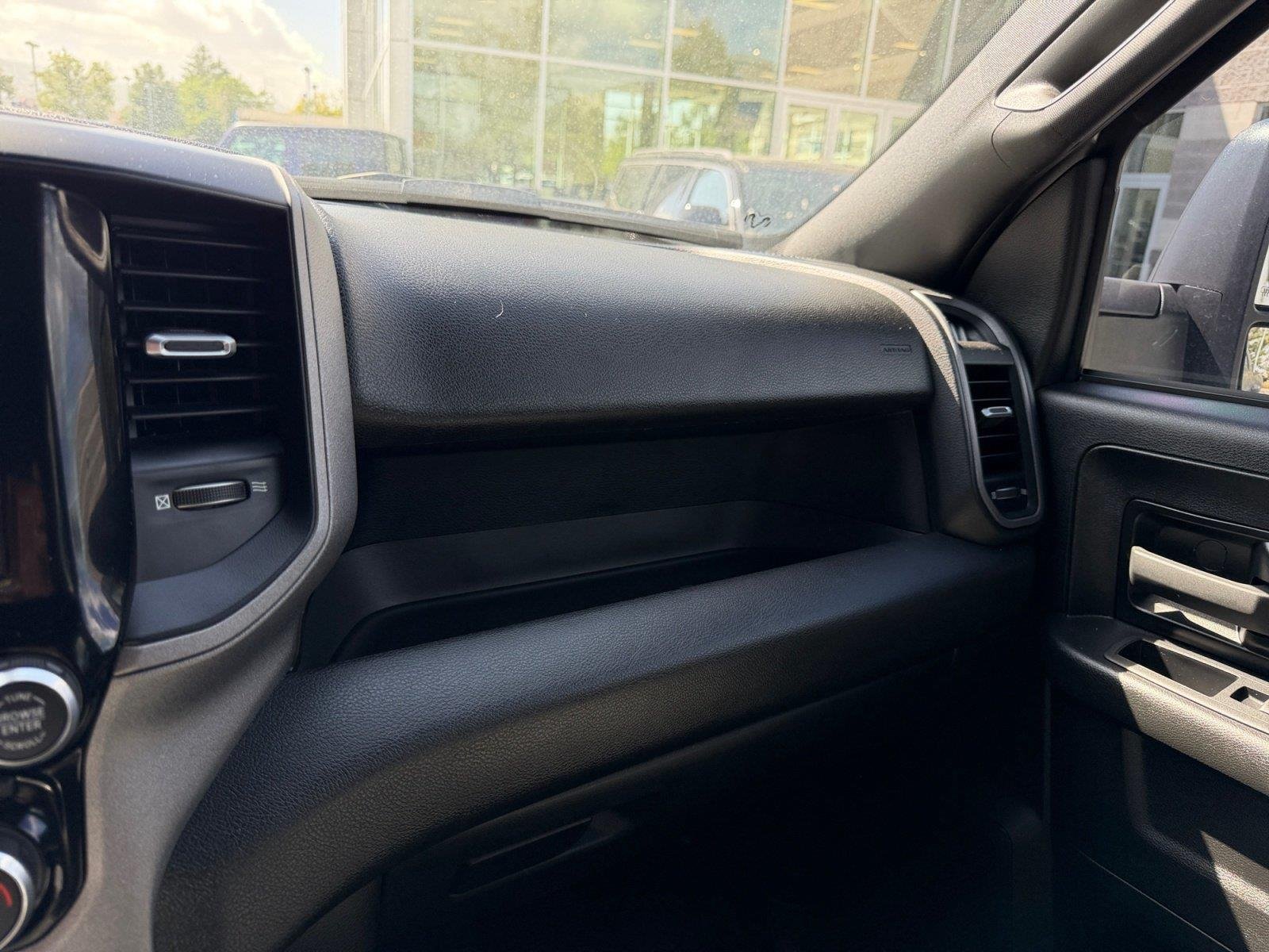 2024 RAM Ram 3500 Pickup Tradesman - Photo 25