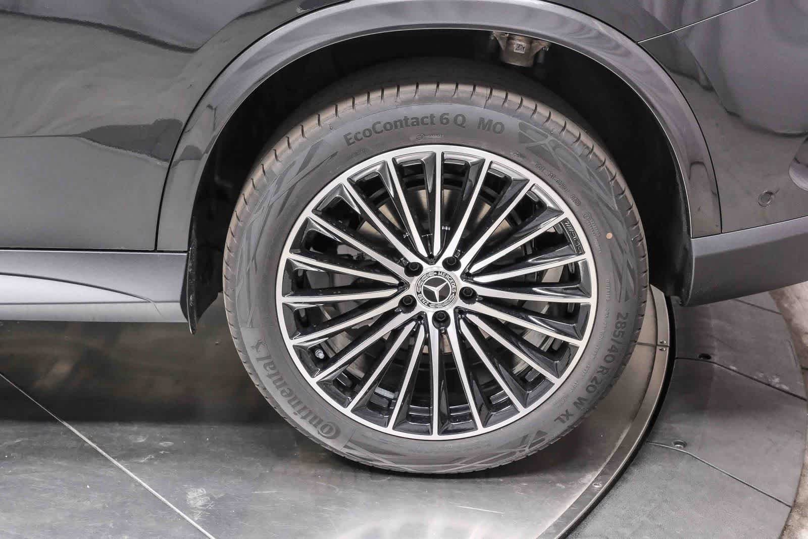 New 2026 Graphite Grey Metallic Mercedes-Benz GLC 300 image 50