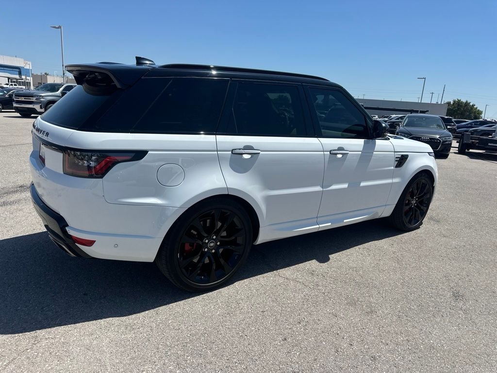 Used 2021  Land Rover HST image 3