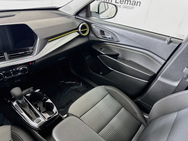 New 2026 Summit White Chevrolet LT image 24