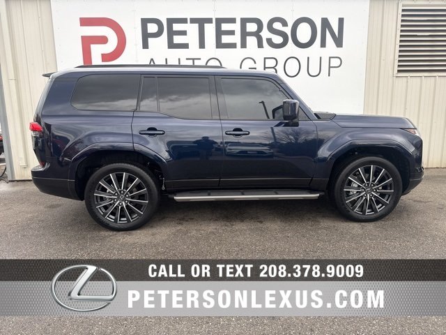 2025 Lexus GX 550 Luxury photo 2