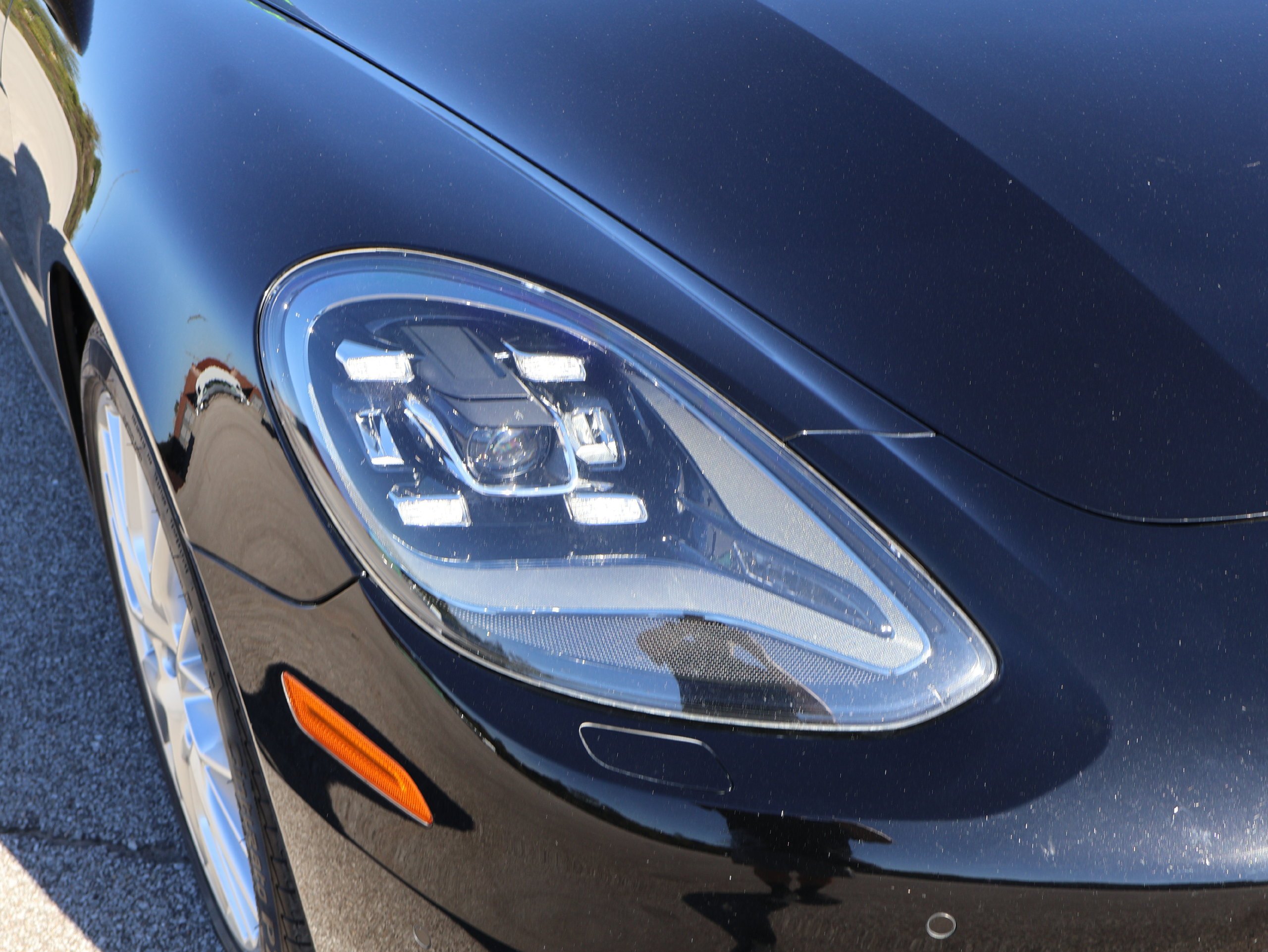 Used 2018 Black Porsche 4 image 14