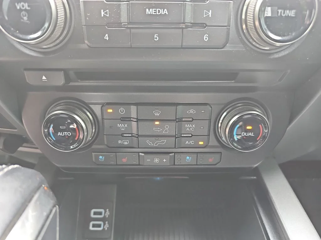 Used 2018 Red Ford Raptor image 20