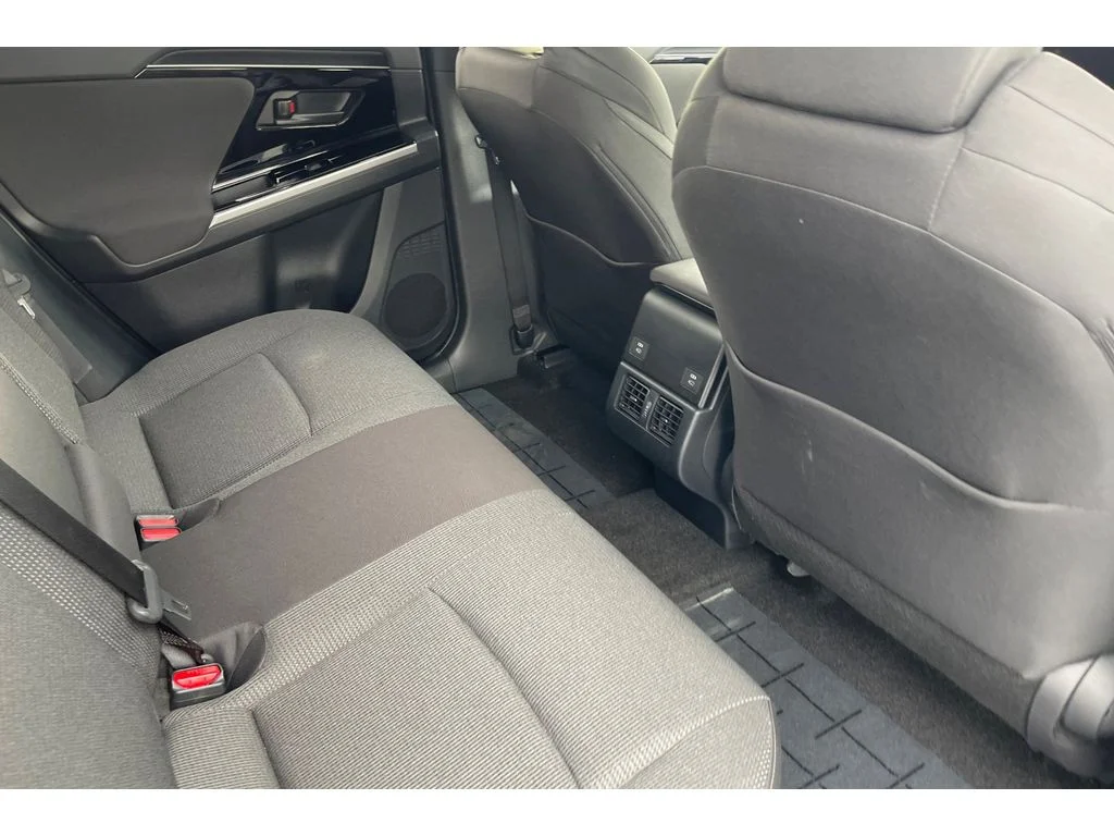 Used 2024 Cosmic White Pearl Subaru Premium image 18