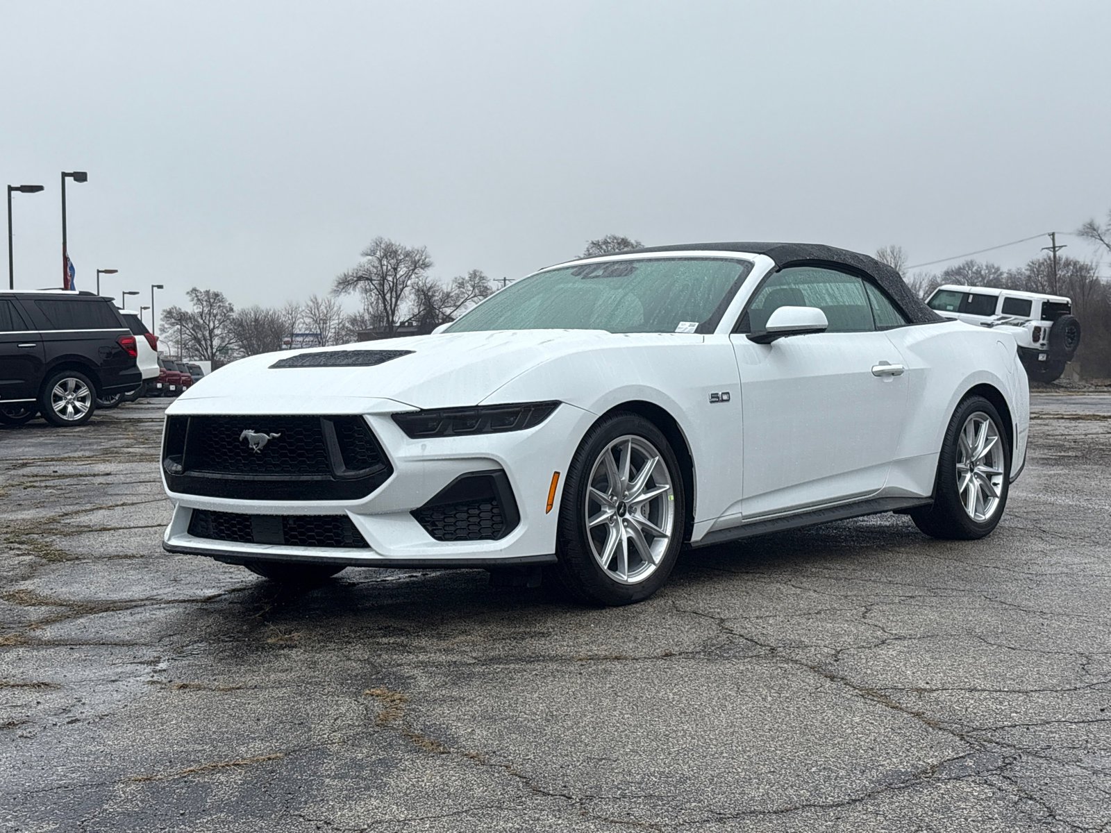 2026 Ford Mustang GT Premium Convertible's photo