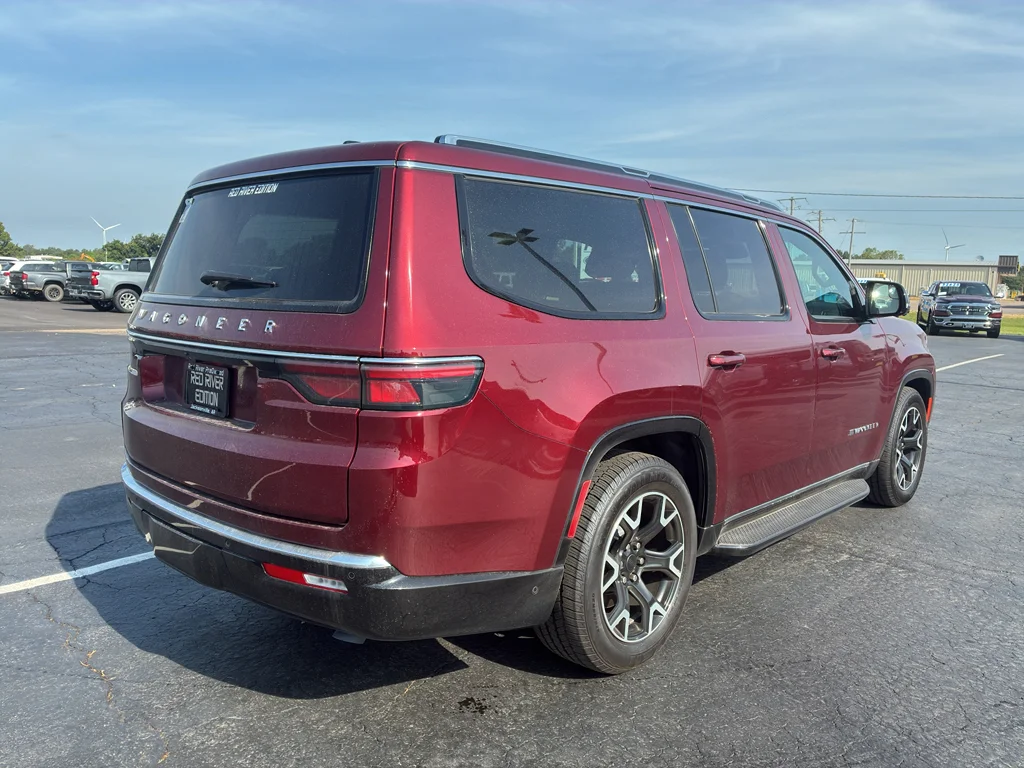 Used 2025 Velvet Red Pearlcoat Jeep Series III image 5