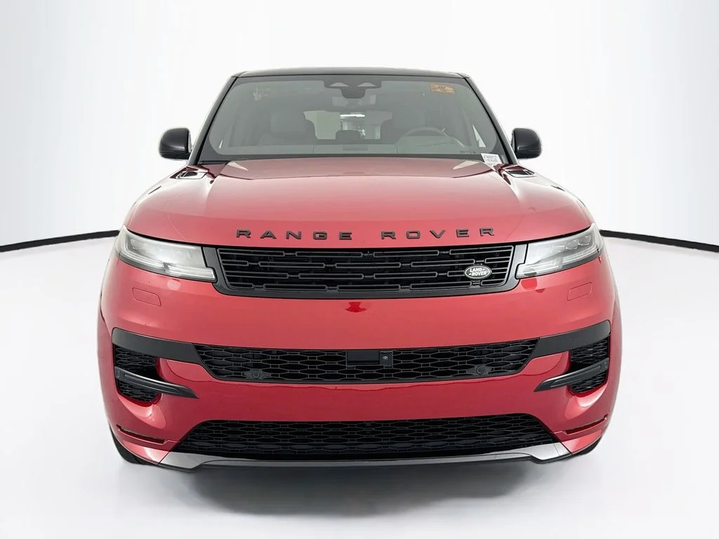 New 2026 Firenze Red Land Rover Dynamic SE image 2
