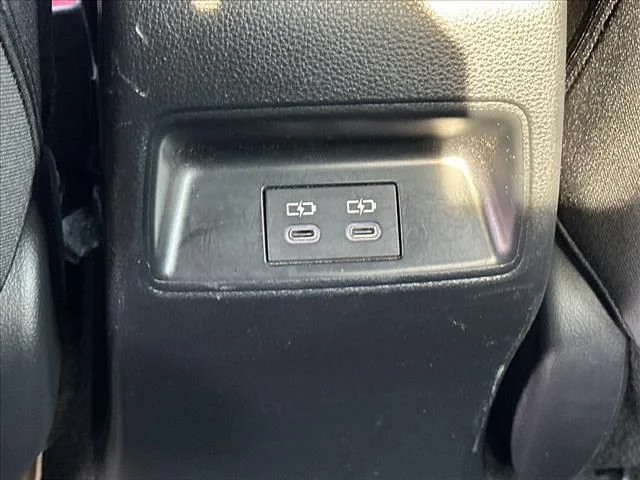 Used 2023  Toyota SE image 15
