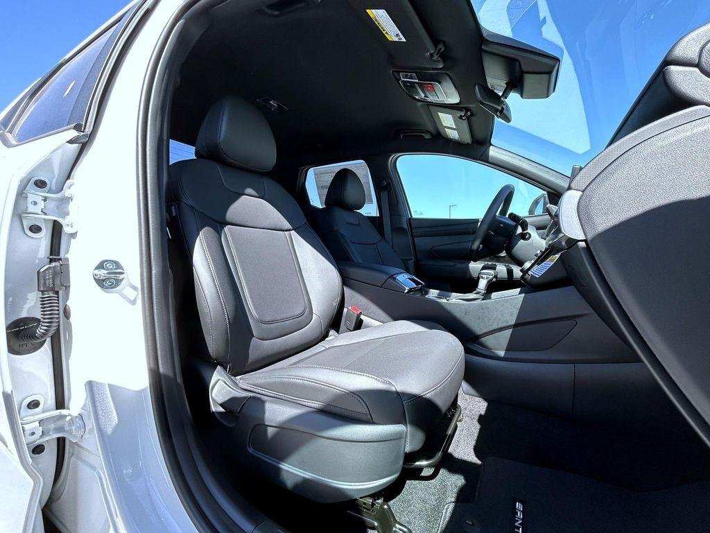 New 2026 White Hyundai SEL AWD image 15