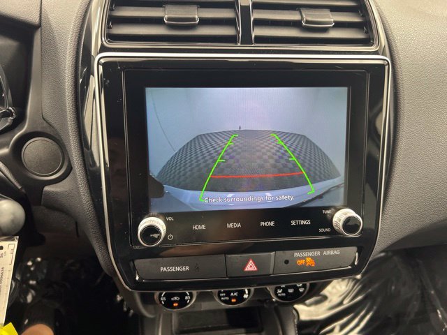 Used 2026 White Diamond Mitsubishi 2.0 ES image 19