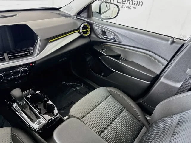 New 2026 Summit White Chevrolet LT image 24