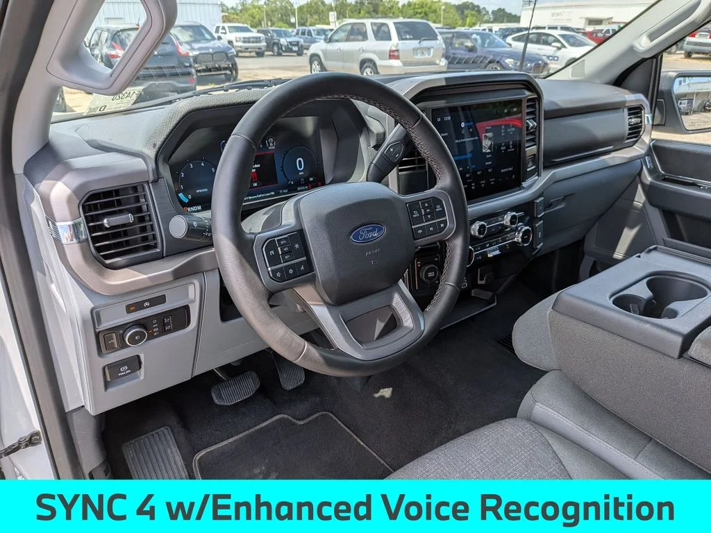 Used 2025 White Ford XLT image 32