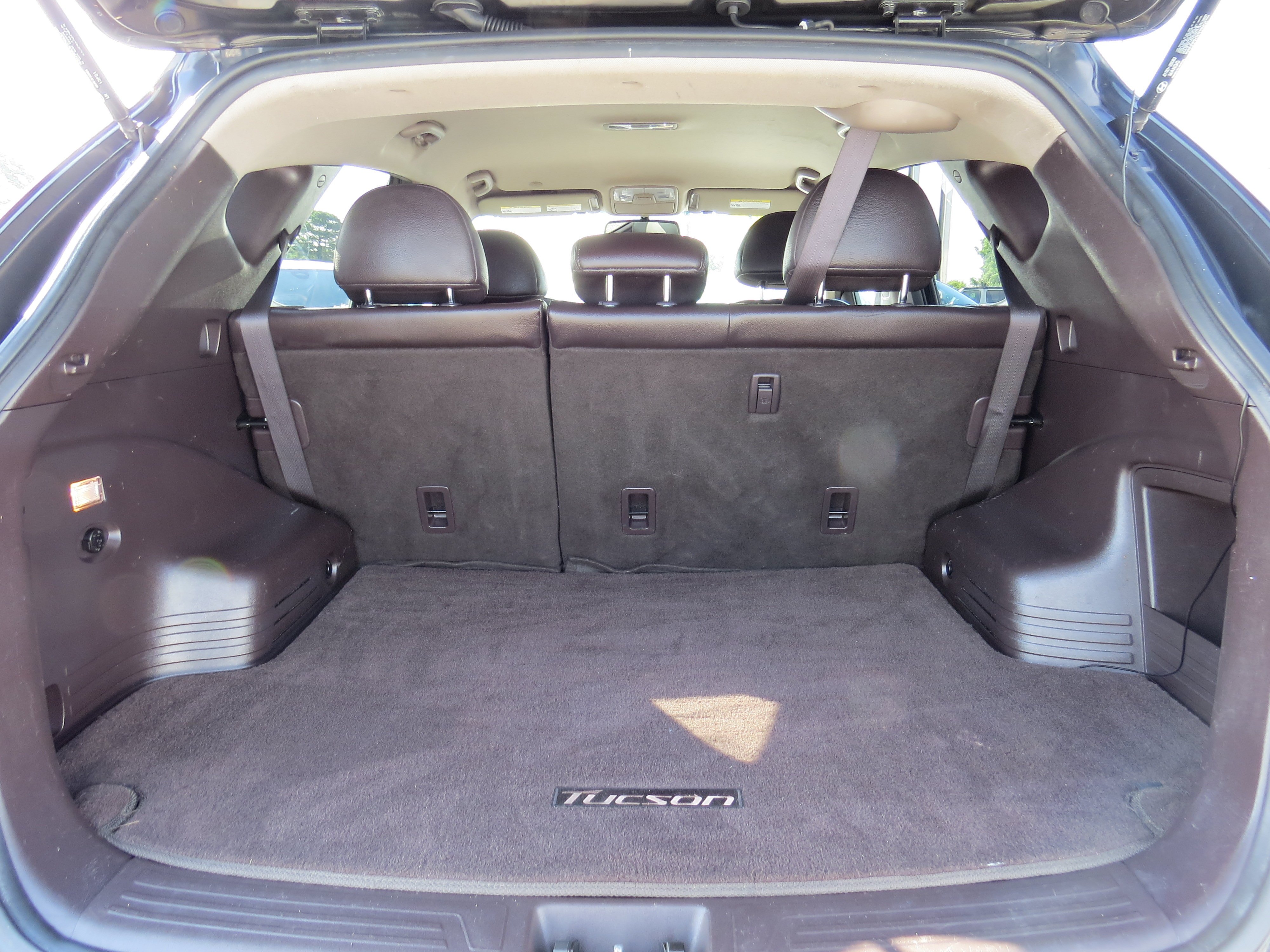 Used 2013 Ash Black Hyundai GLS image 11