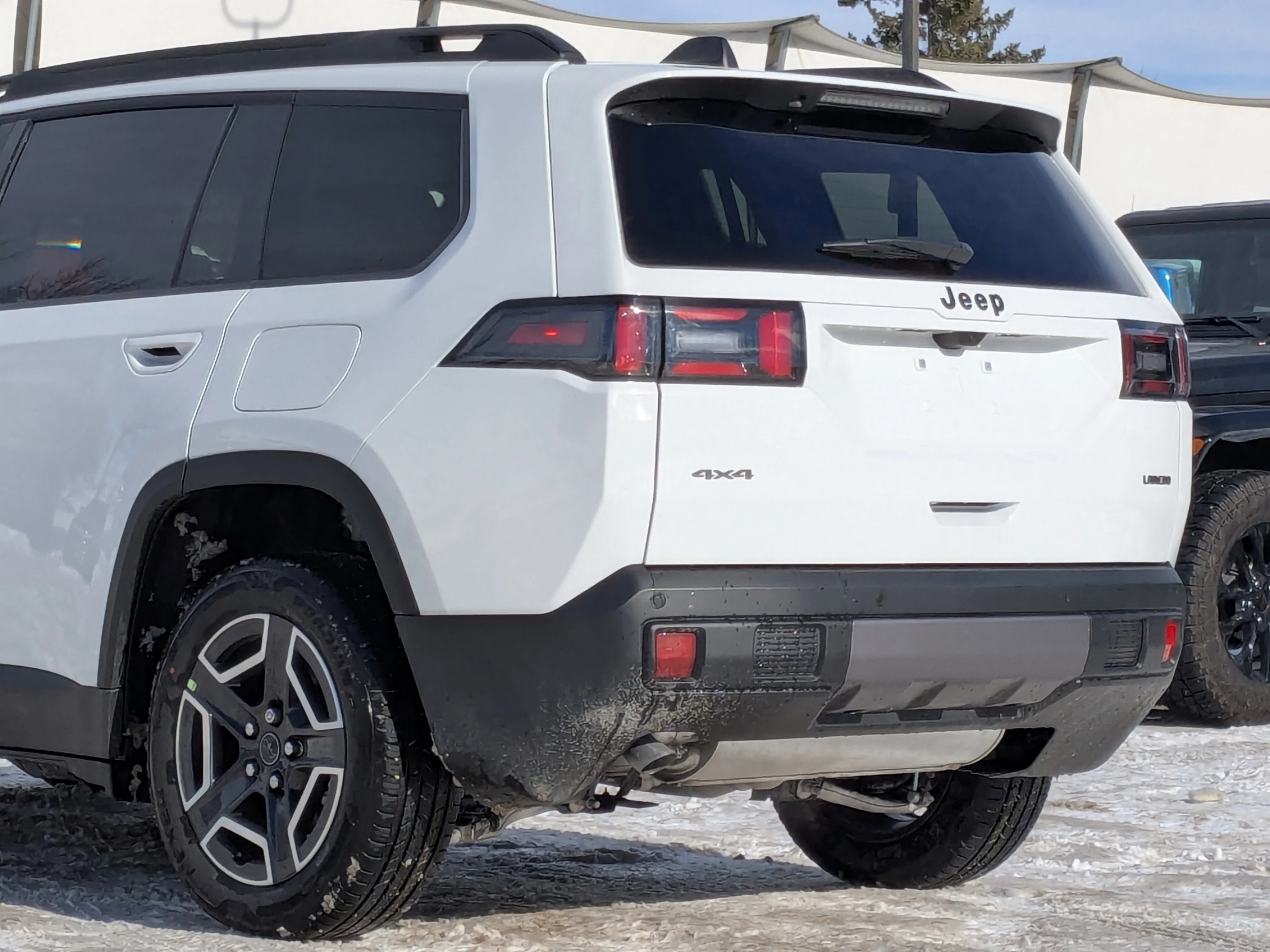 New 2026 White Jeep Laredo - - Customer Preferred Pkg 23F - Compact Spare Tire & More image 13