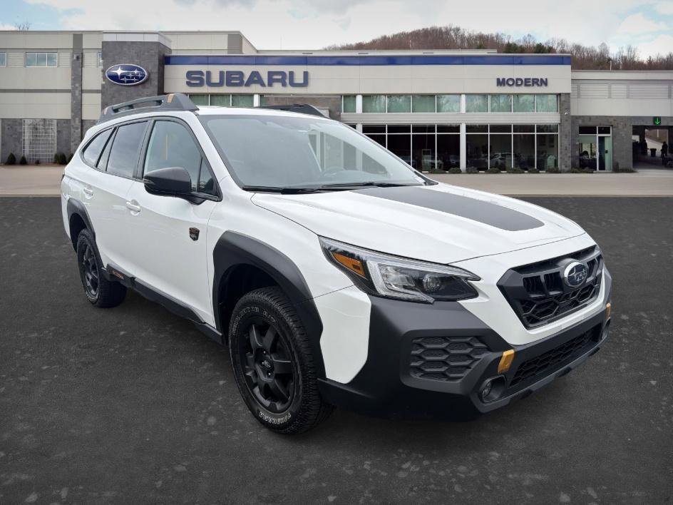 Used 2024 Crystal White Pearl Subaru Wilderness image 3