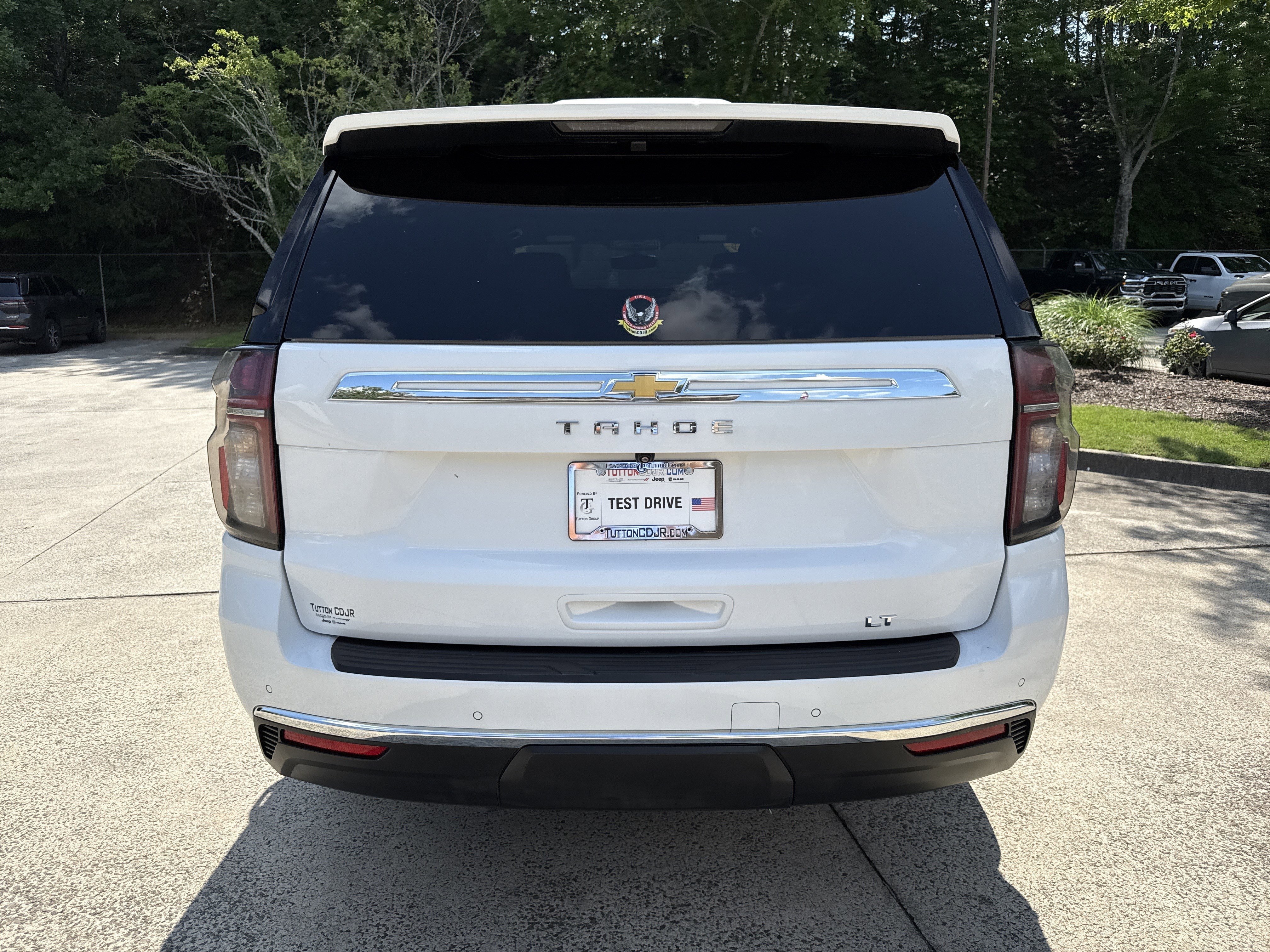 Used 2022 Summit White Chevrolet LT image 6