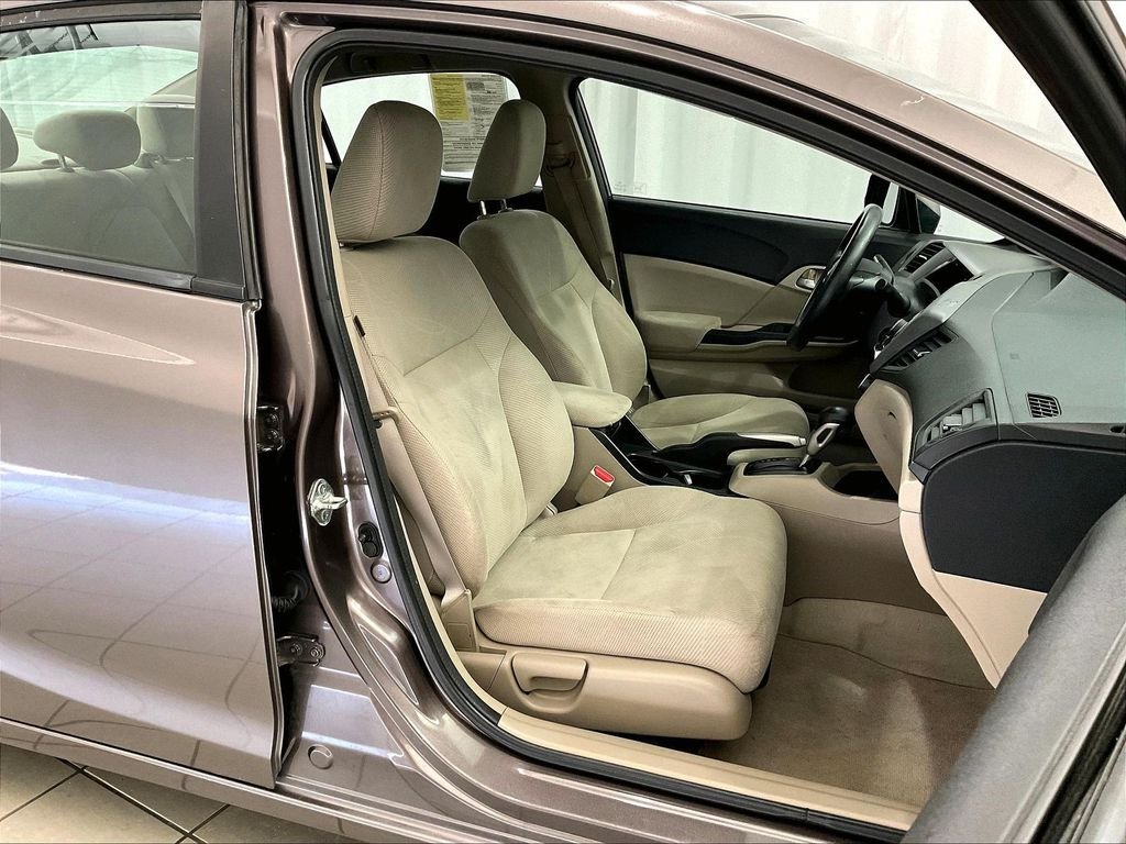 Used 2012 Black Honda LX image 11