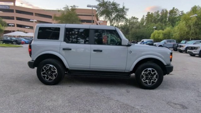 New 2026 Avalanche Gray Ford Outer Banks® image 98