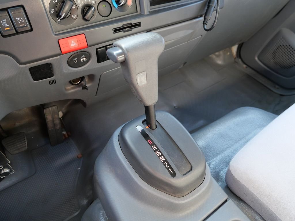 Certified Used 2019 White Chevrolet Base image 24