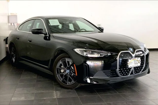 Used 2024 BMW i4 35 with VIN WBY43AW01RFS79957 for sale in Honolulu, HI