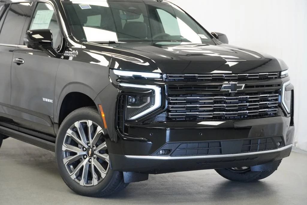 New 2026 Black Chevrolet High Country image 9