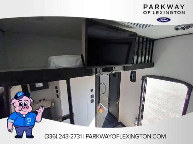 Used 2024 Black Keystone Model - FZ37324 image 14