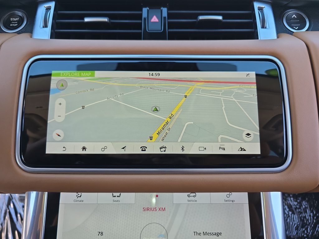 Used 2019 Gray Land Rover HSE Dynamic image 25