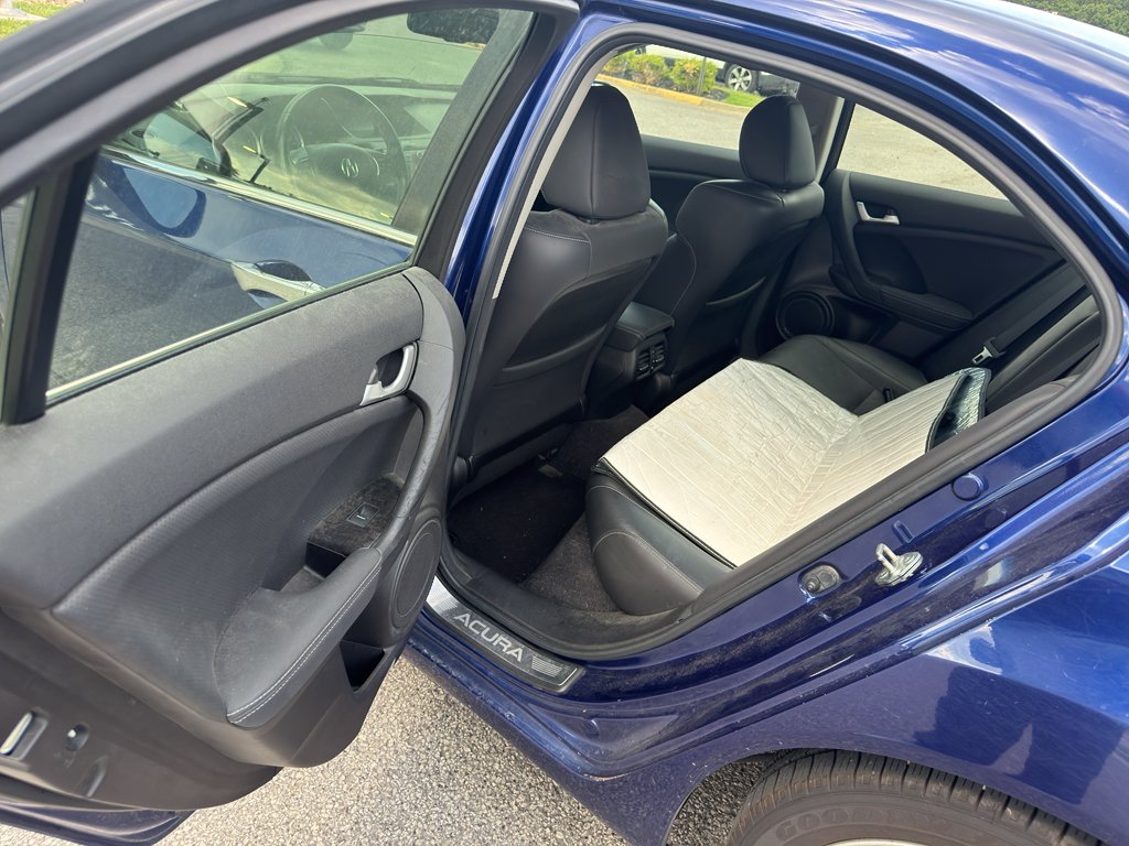 Used 2012 Vortex Blue Pearl Acura 2.4 (A5) image 8