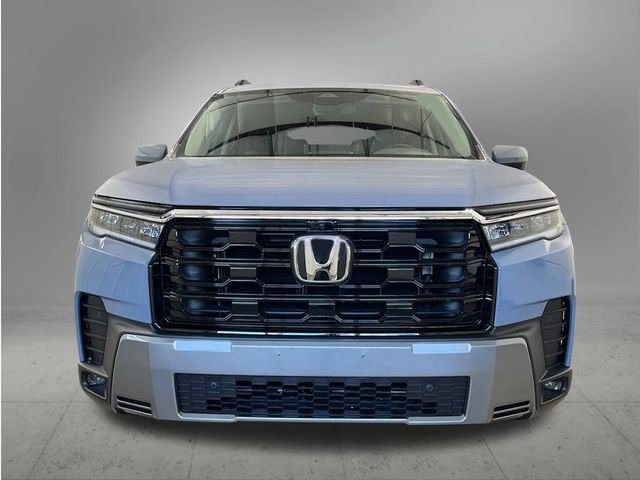 New 2026 Sonic Gray Pearl Honda Touring image 10