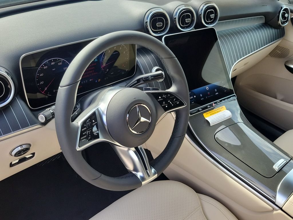 New 2026 White Mercedes-Benz GLC 300 image 18