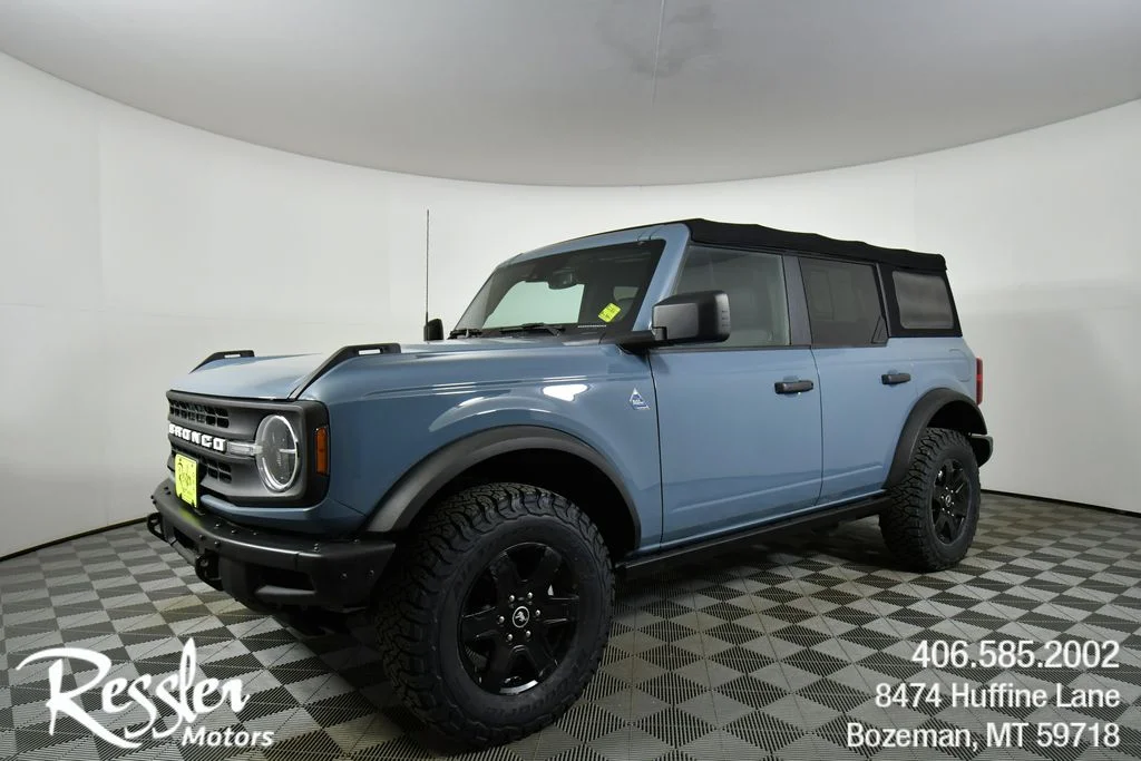 2022 Ford Bronco Black Diamond Mid (322A) 4x4's photo