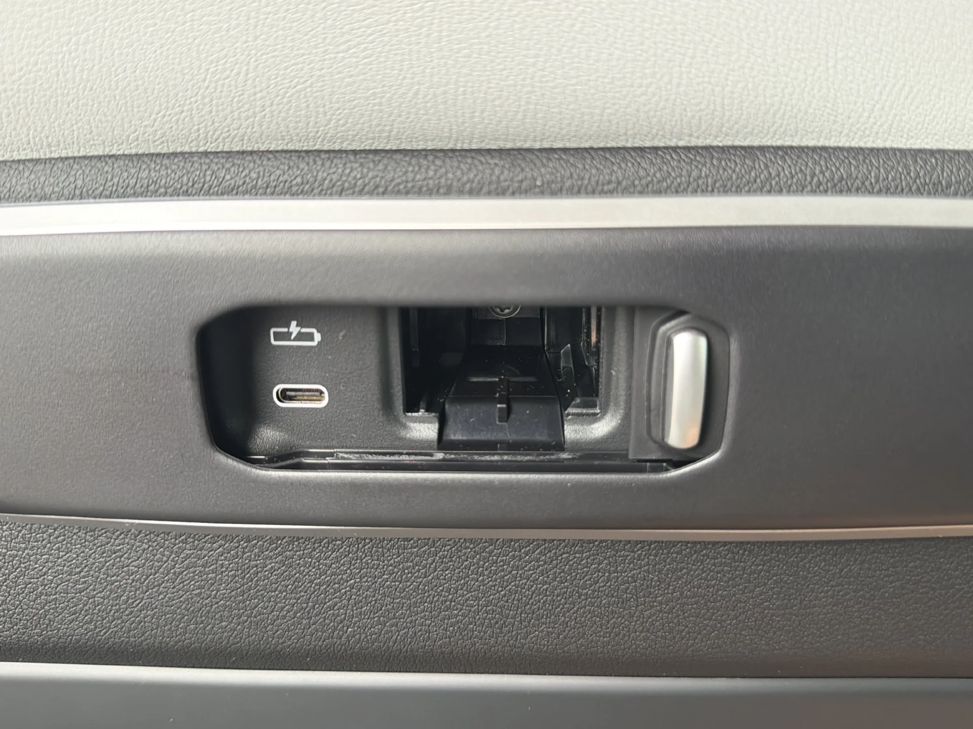 New 2027 Gray BMW xDrive40i image 21