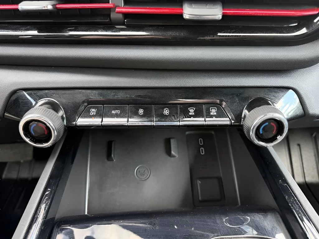 Used 2026 Black Chevrolet Trail Boss - Max Range image 20