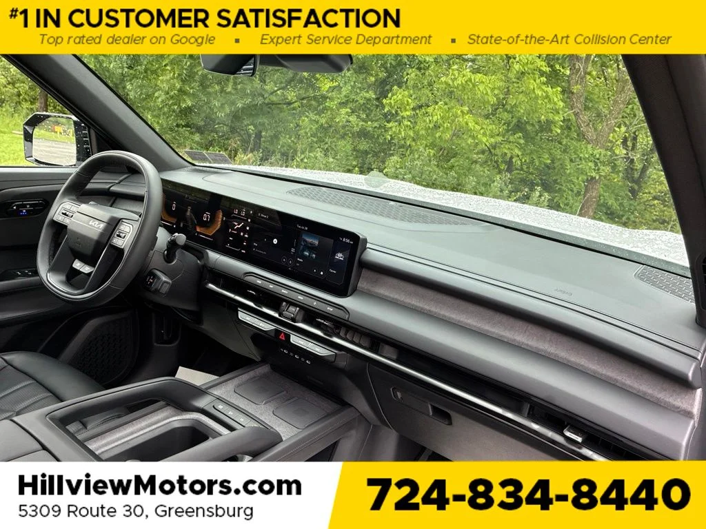 Used 2027 White Pearl Kia X-Line EX image 28