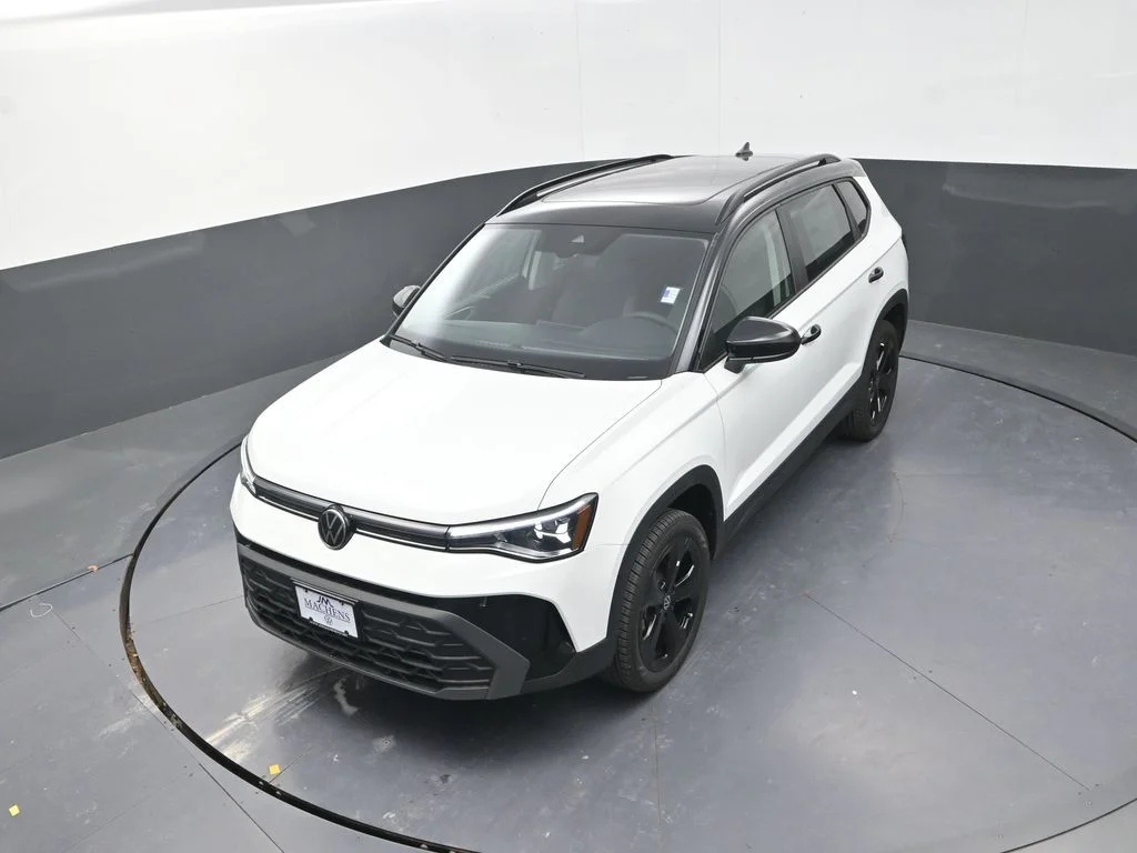 2026 Volkswagen Taos SE Black - Photo 15