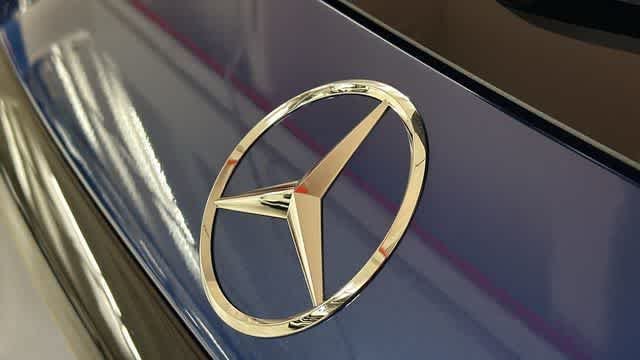 Certified Used 2026 Starling Blue Metallic Mercedes-Benz GLC 300 image 10