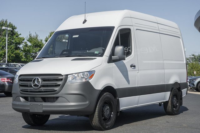 2025 Mercedes-Benz Sprinter Cargo Van Base - Photo 41