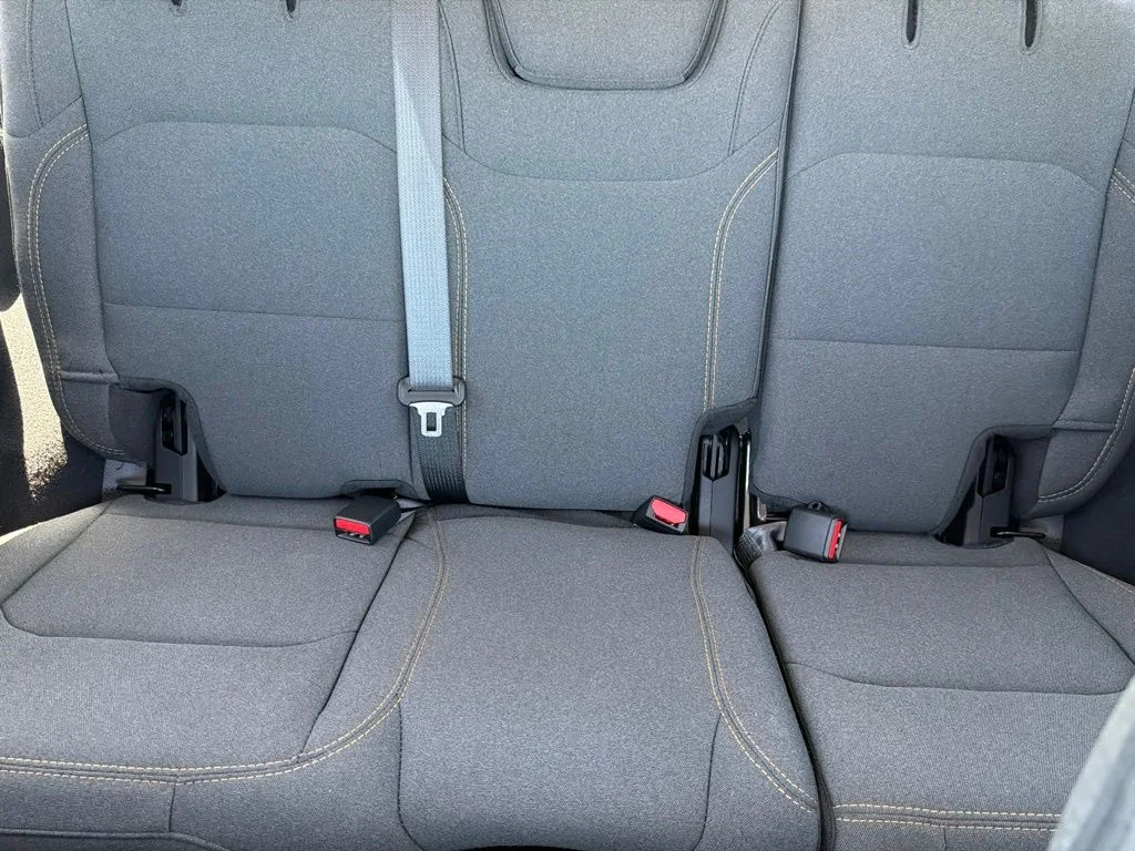 Used 2025 Gray Jeep Sport S image 18