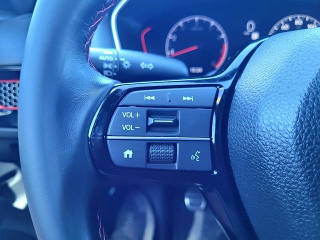 Used 2024  Honda Base image 24