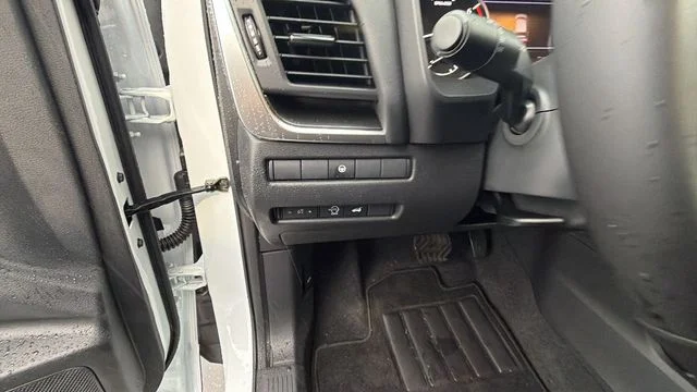2026 Nissan Rogue Dark Armor - Photo 31