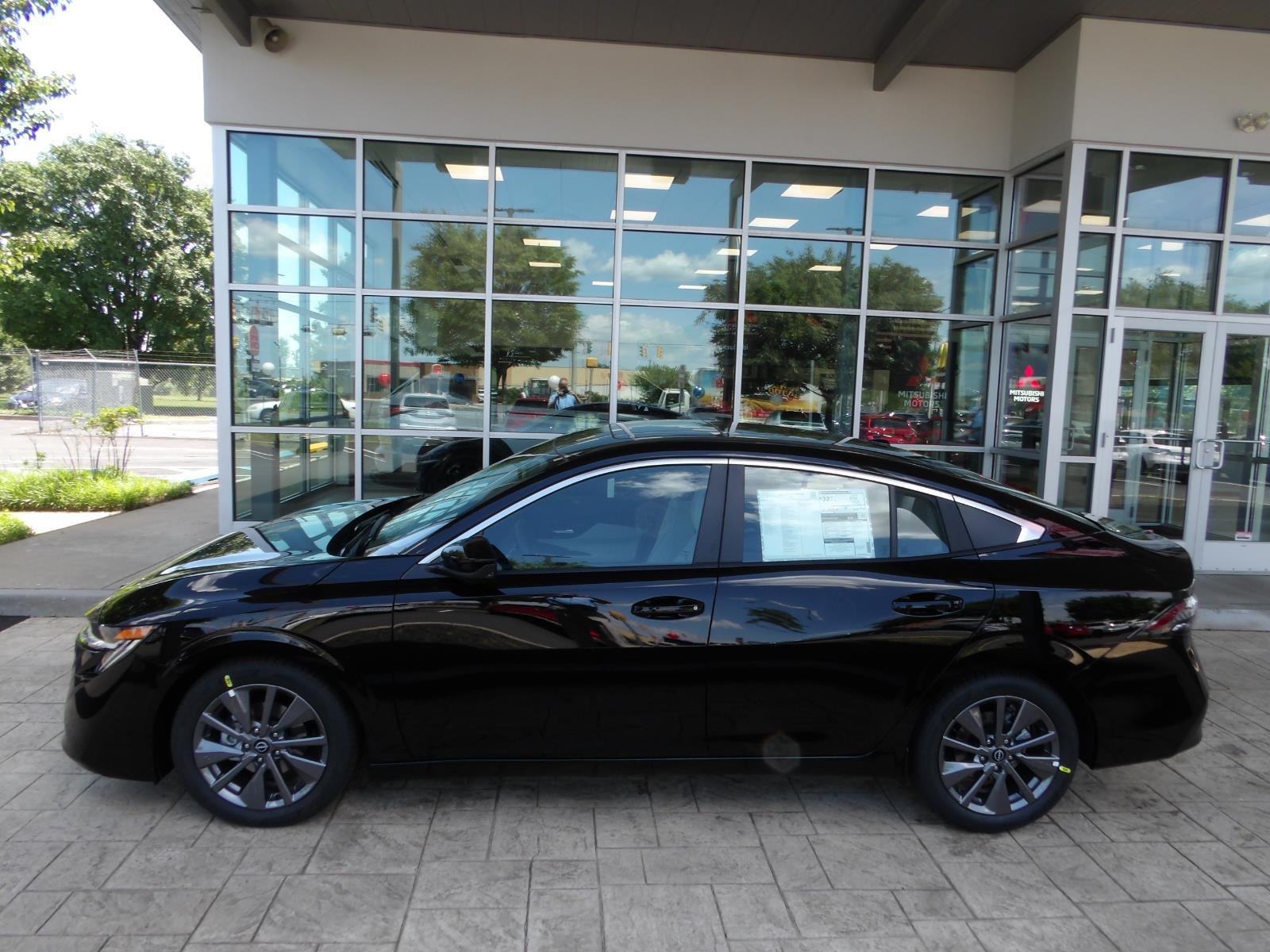 New 2026 Super Black Nissan SL image 4