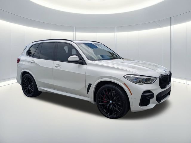 Used 2022 White BMW M50i image 8