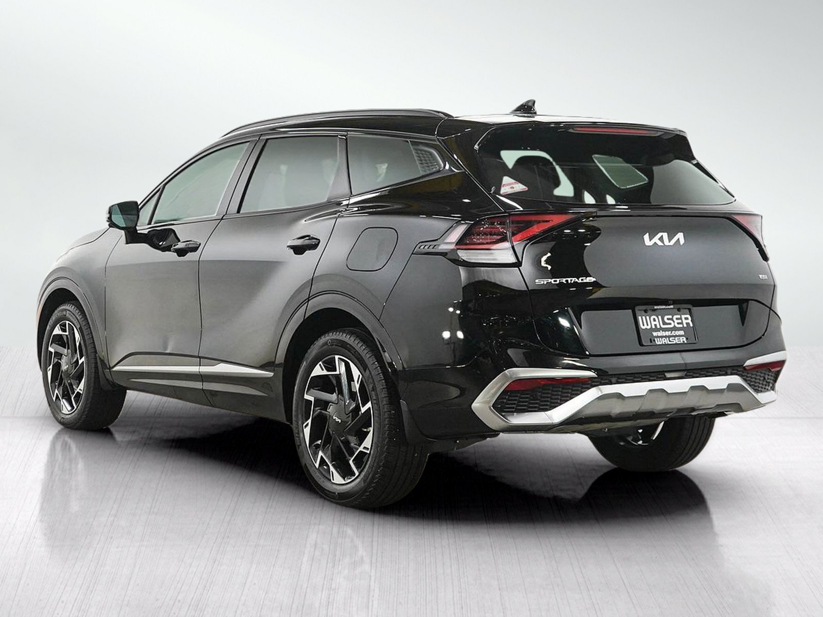 Used 2024 Ebony Black Kia SX-Prestige AWD image 4